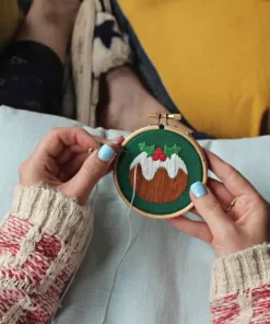 Christmas pudding embroidery kit